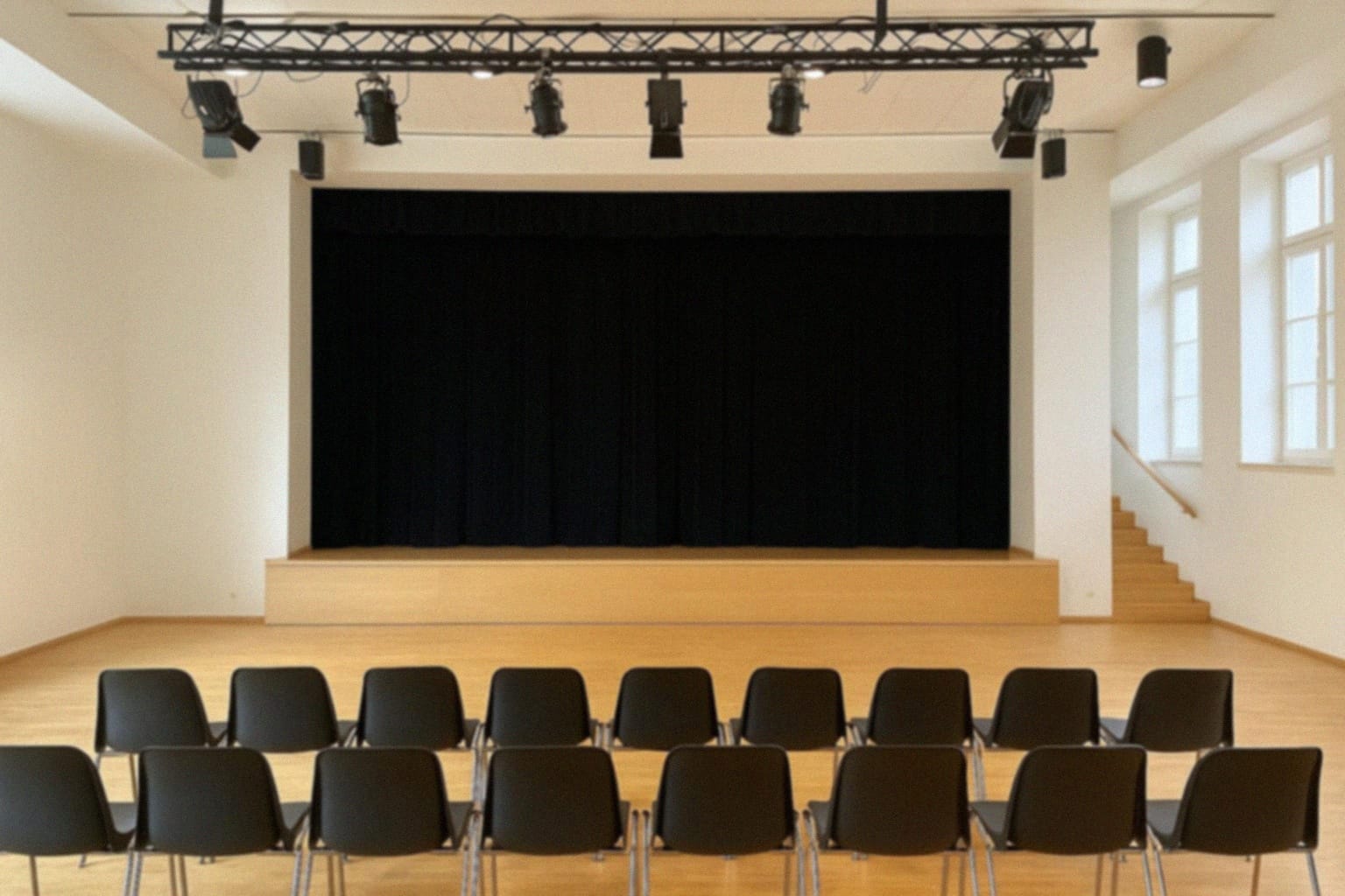 Wystawa prac Zuzanny Michalskiej w Młodzieżowym Domu Kultury w Puławach