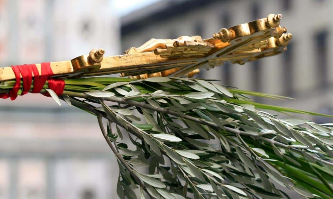 Niedziela Palmowa w Puławach: Tradycje, zwyczaje i sposób obchodzenia święta